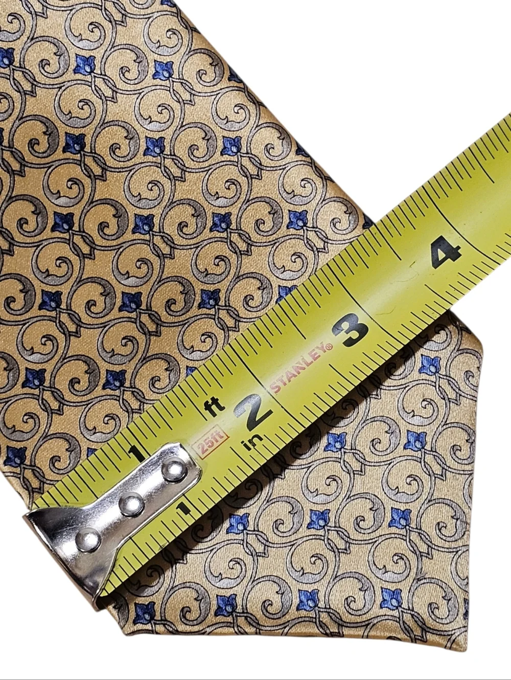 NINA RICCI TIE